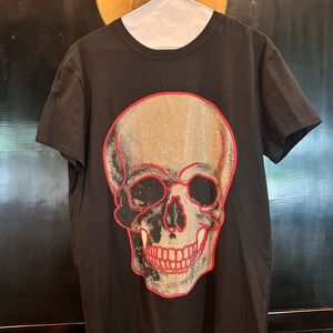 Heads or Tails Men's Black Short-Sleeve Skull Graphic Tee with Bling Studs